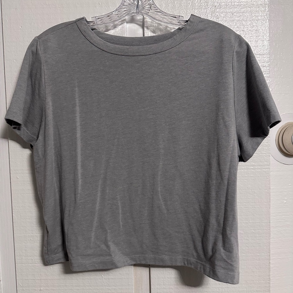 Wild Fable Gray Short Sleeve Tee